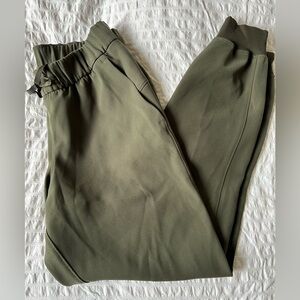Lululemon joggers